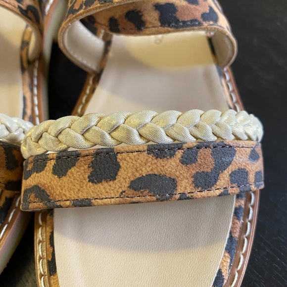 Elephantito Little Girl Braided Leopard Sandals - Picture 3 of 7